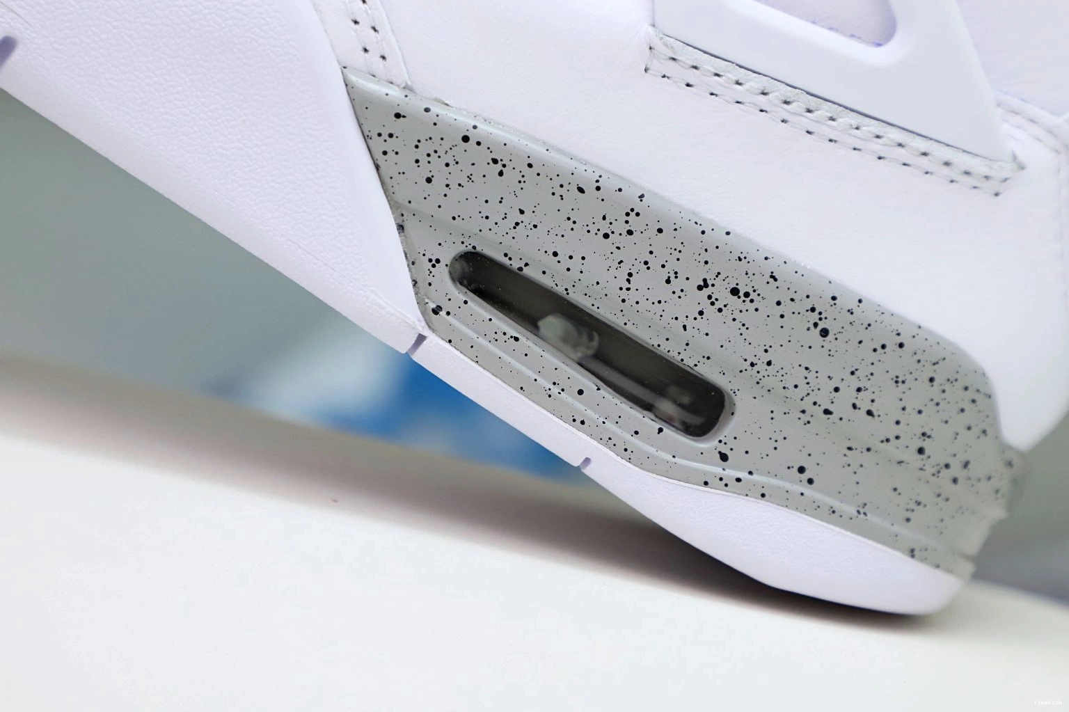 AIR JORDAN 4 'WHITE OREO' RETRO 1205